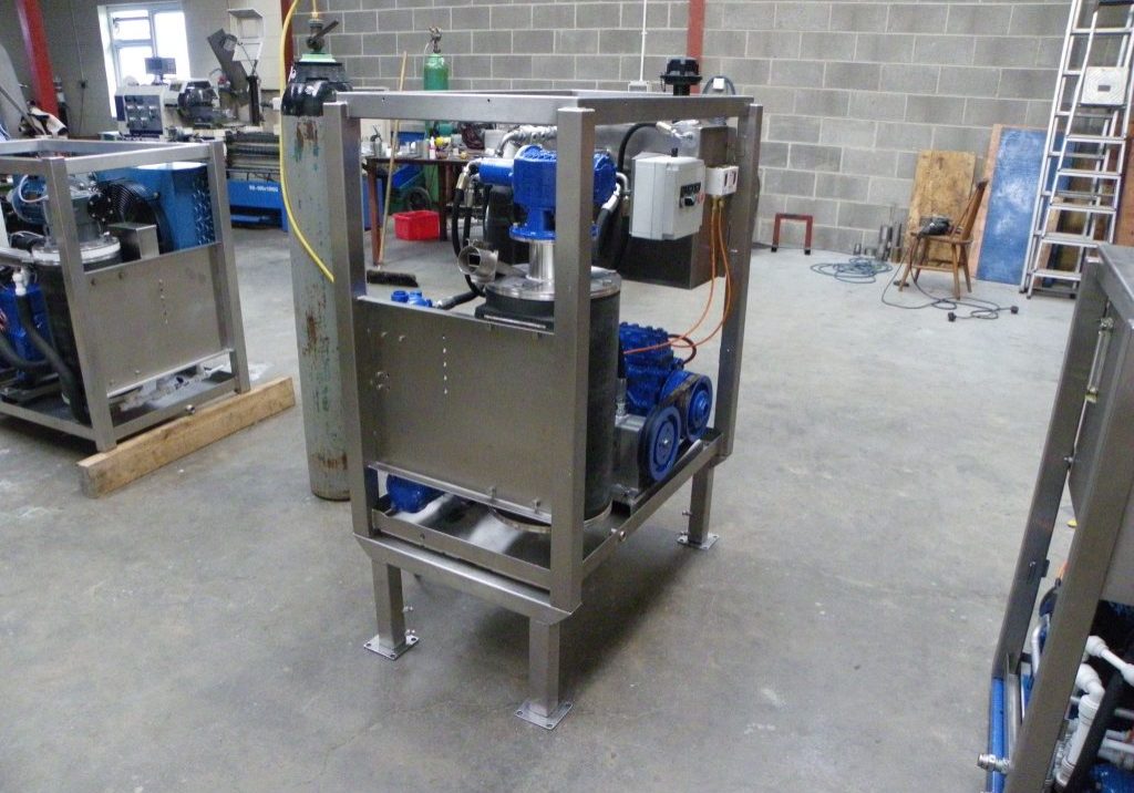 hydraulic ice machine