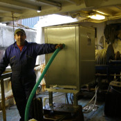 OLYMPUS DIGITAL CAMERA Sea Ice small fridge on boat